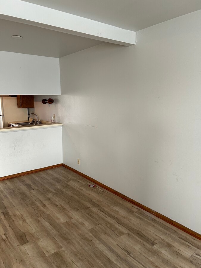 Photo - 7825 N 60th St Unidad Single Family