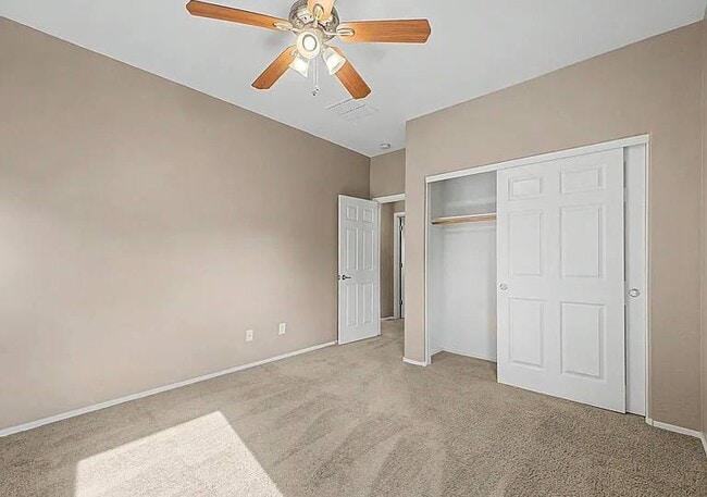 Photo - 2823 E Cullumber Ct