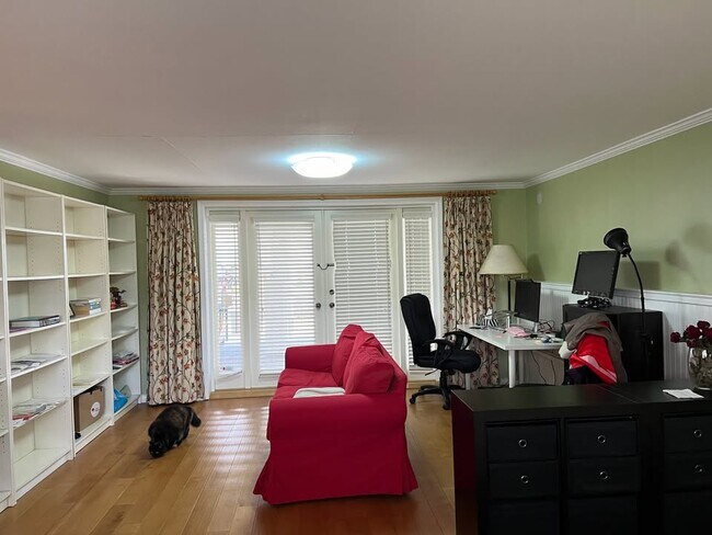 Photo - 1100 Smith Ave