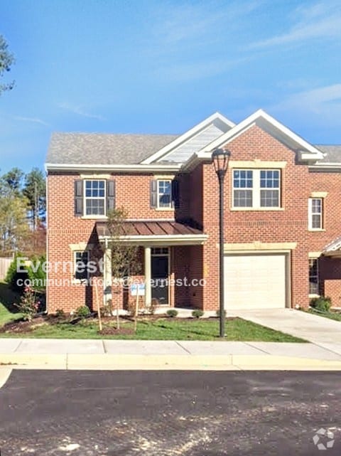 Building Photo - 600 Haven Mews Cir Rental