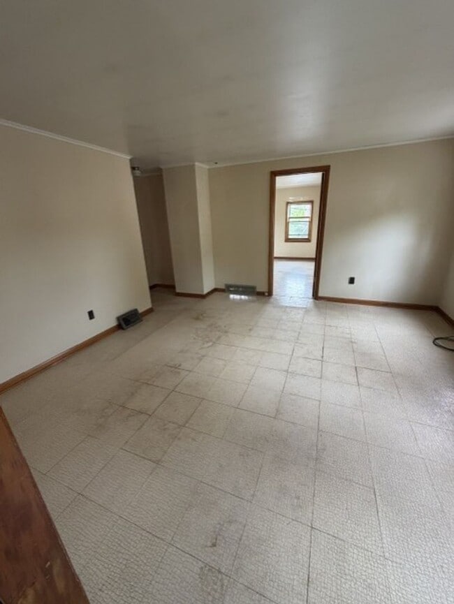 Photo - 394 S Main St Unit 394 S Main St, Apt 2, Gloversville, NY 12078