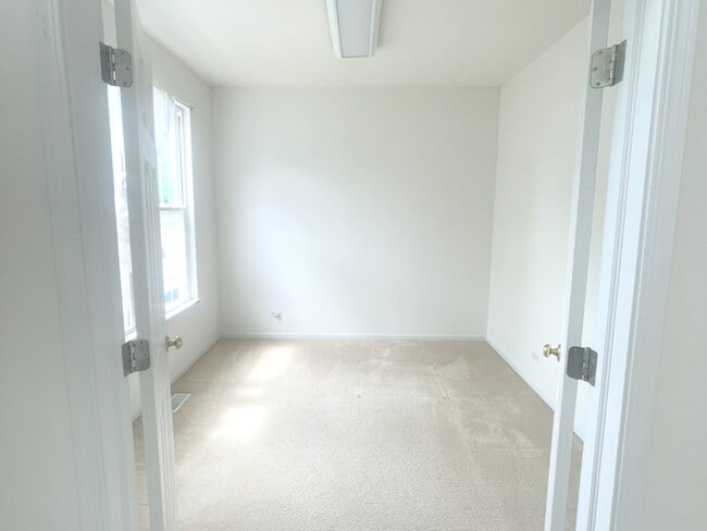 Photo - 1884 Fescue Dr
