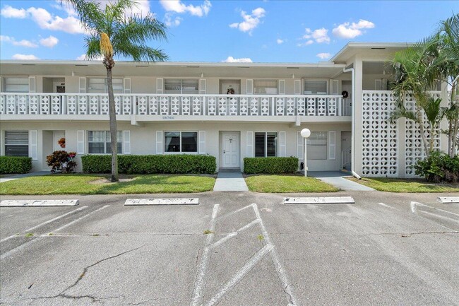 Photo - 1395 SW 27th Ave Condominio Unidad 103