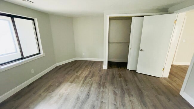 Photo - 58 Windsor St Unit #2