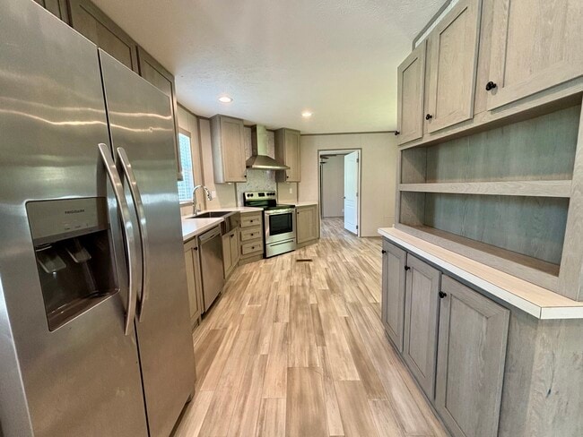 Photo - Forest Acres