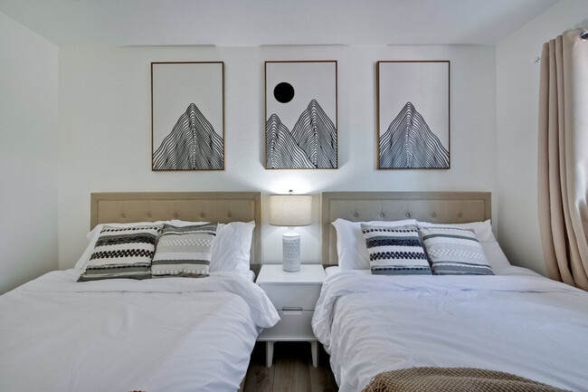 Photo - 1281 Flora Ave Unidad ID1313346P