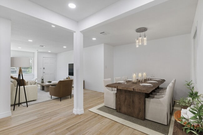 Photo - 6315 Thrush Dr