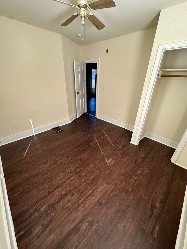 Photo - 446 Shelton St Unidad 446 Shelton 1st Fl