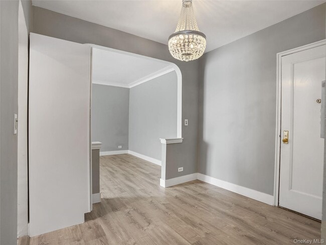 Photo - 2 Greenridge Ave Unit 3G