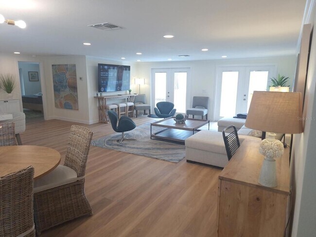 Photo - 1203 Lyric Ln