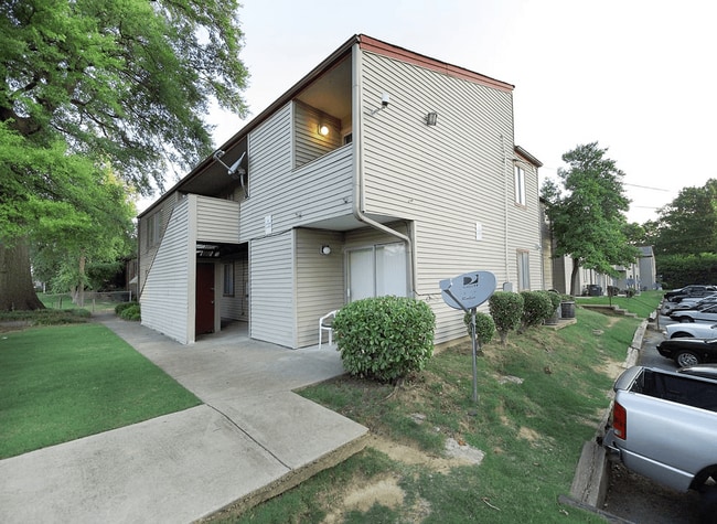 Photo - Overton Place