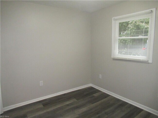 Photo - 416 Wetmore Ave