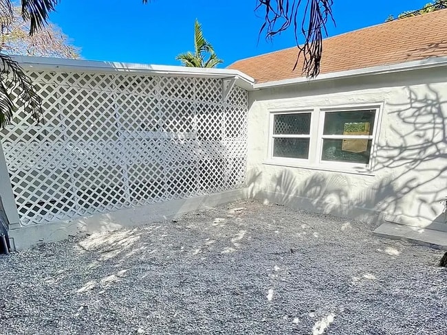 Photo - 3355 SW 23rd Terrace