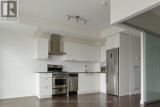 Photo - 51 E Liberty St Unit 2015