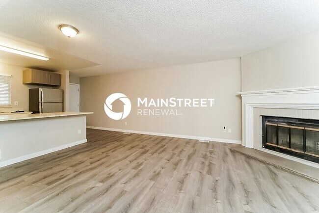 Photo - 3 Bedroom Pet-Friendly Home in DENVER, CO with Main Street Renewal
