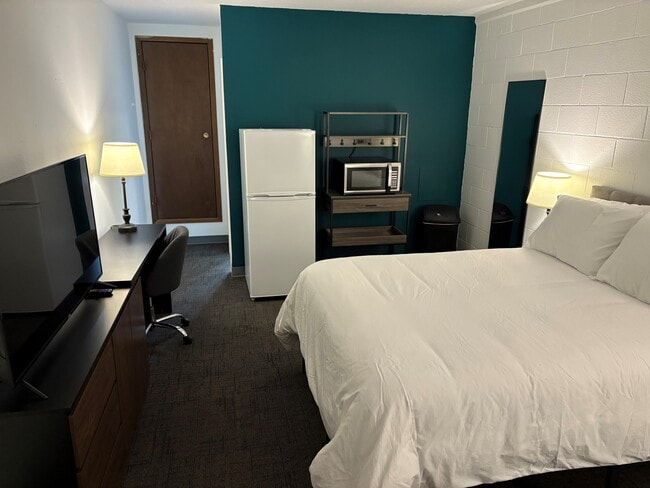 Photo - 403 S Robinson Ave Unit The Residence