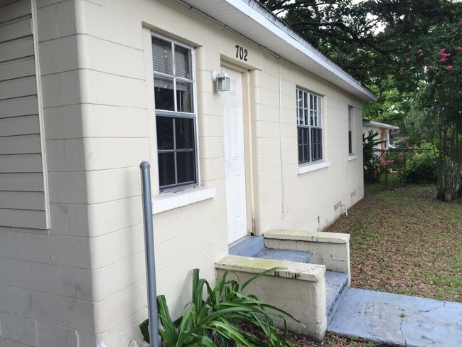 Photo - 702 W 14th St Casa