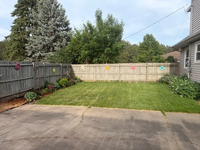 Photo - 1648 13th Ave NW
