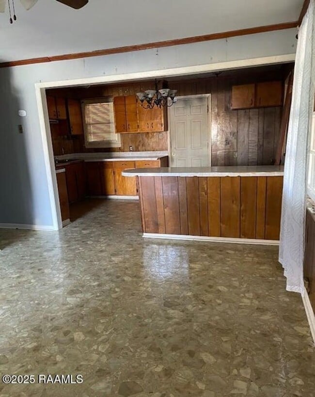 Photo - 3 Bed, 1 Bath Home – Section 8 Accepted