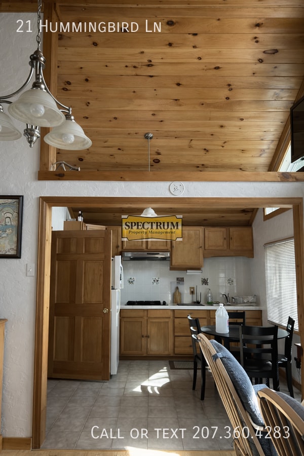 Photo - 21 Humming Bird Ln