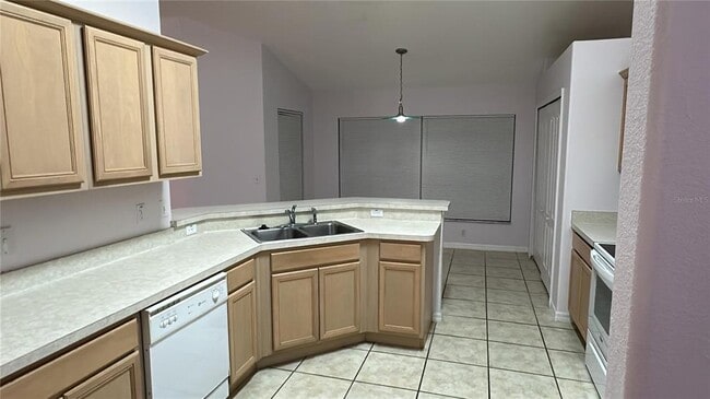 Photo - 534 Lake Sumner Dr