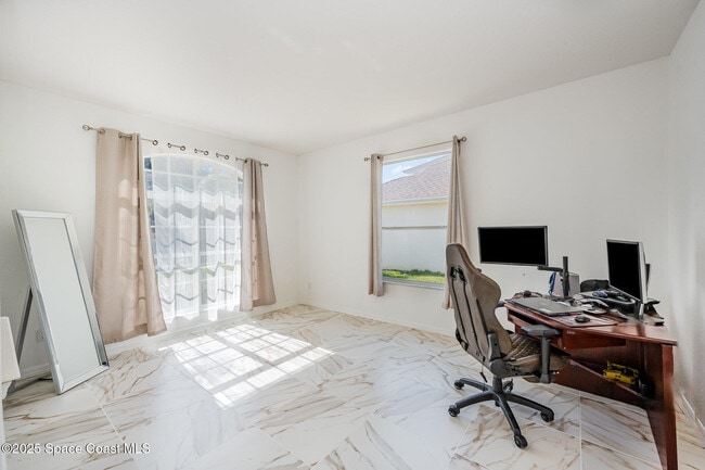 Photo - 1630 Sun Gazer Dr