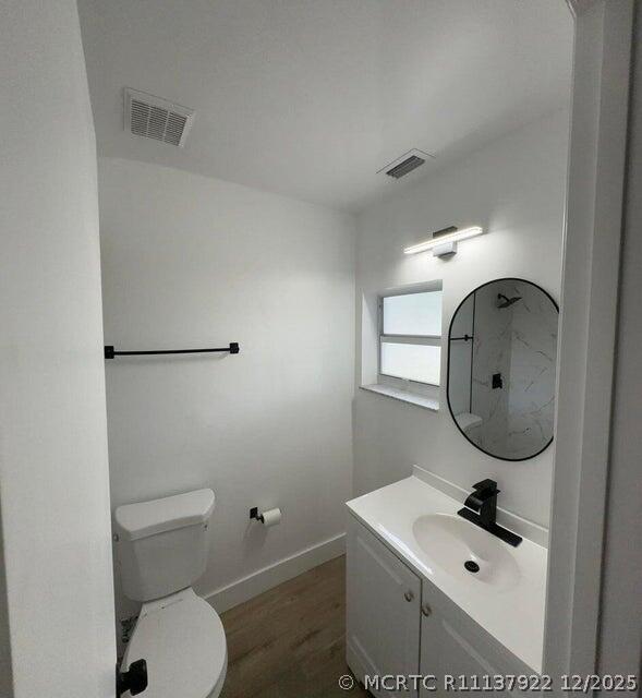 Photo - 402 NE Armory Cir