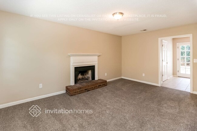 Photo - 3161 Calumet Ct NW