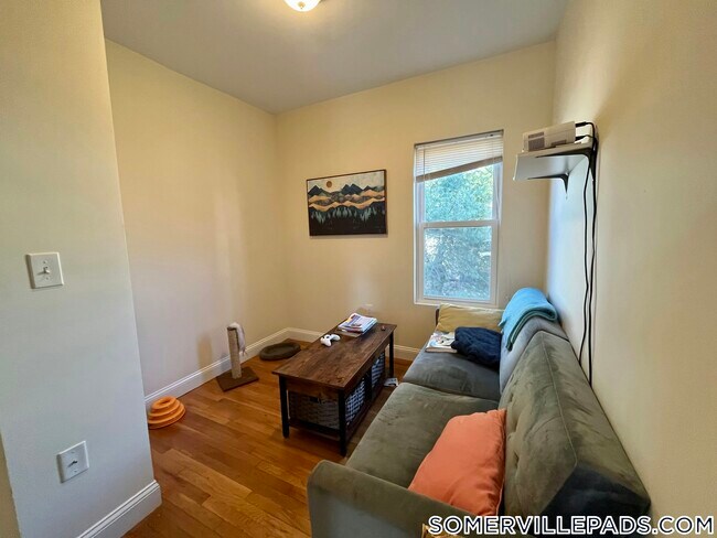 Photo - 28 A Cherry St Unit 2