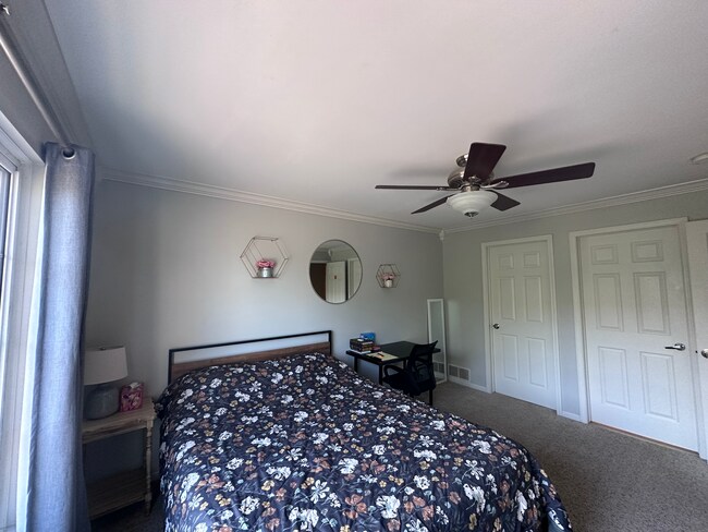 Photo - 2934 Signature Blvd