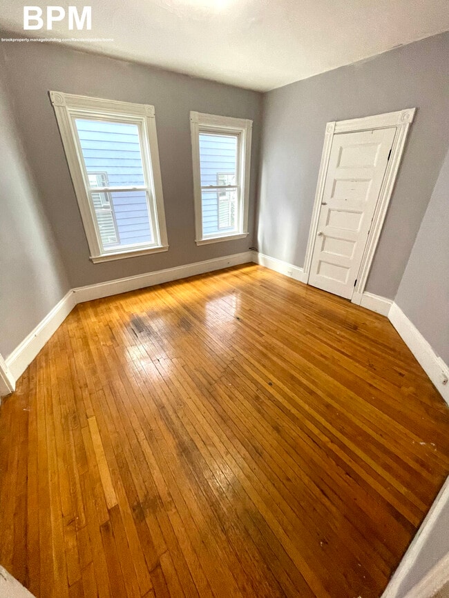 7 Greenmount St Unit 2