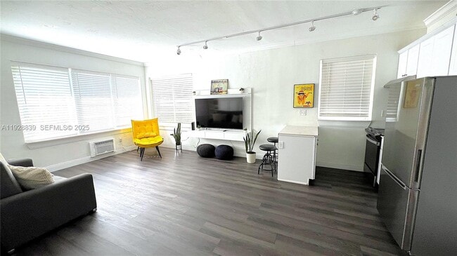 Photo - 1115 Euclid Ave Unit 2