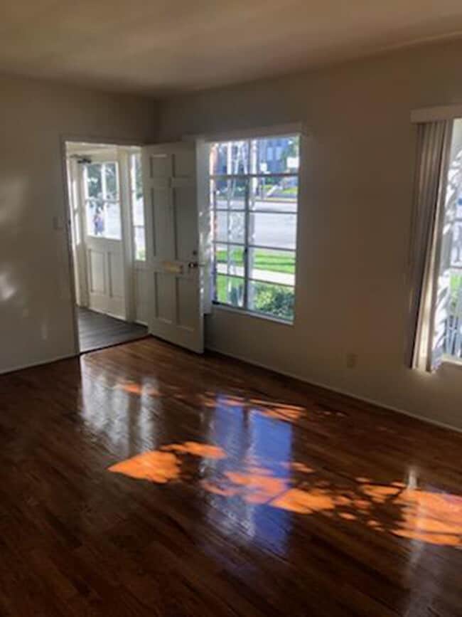 Building Photo - 1237 N Brand Blvd Unit #1 Rental