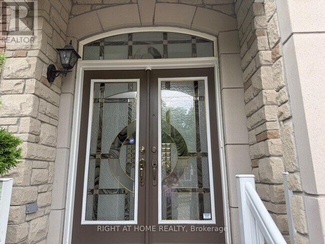 Photo - 17 Coral Cove Ct