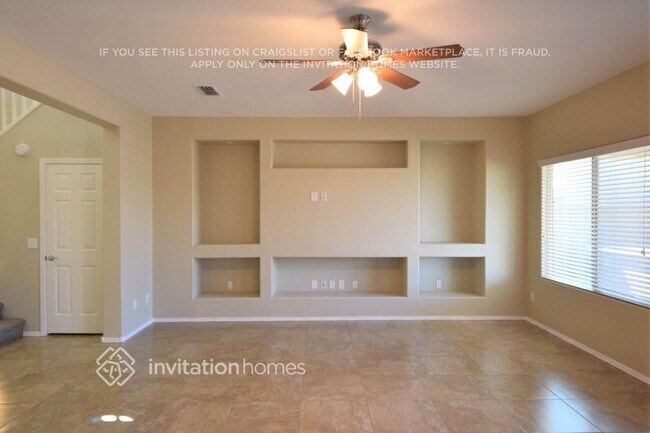 Photo - 17512 W Buchanan St