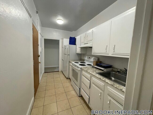 Photo - 1223 Beacon St Apartment Unit 409