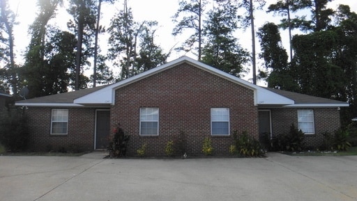 Photo - 2B/2B Duplex available August!