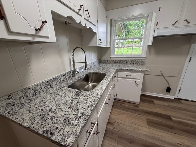 Photo - 1217 Frederick Rd
