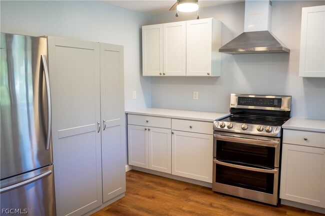 Photo - 4779 Lakewood Blvd Unidad #h1