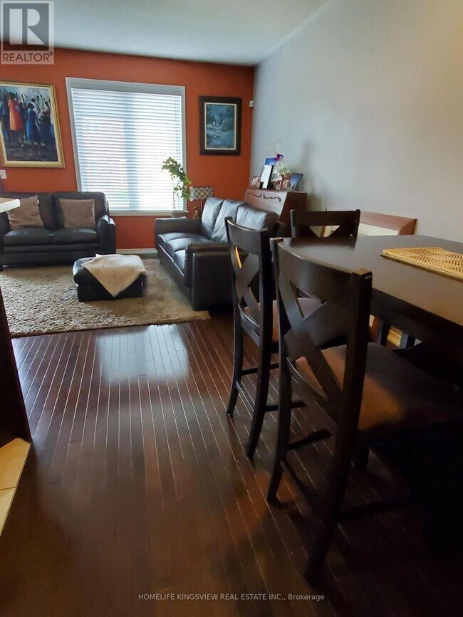 Photo - 651 Farmstead Dr