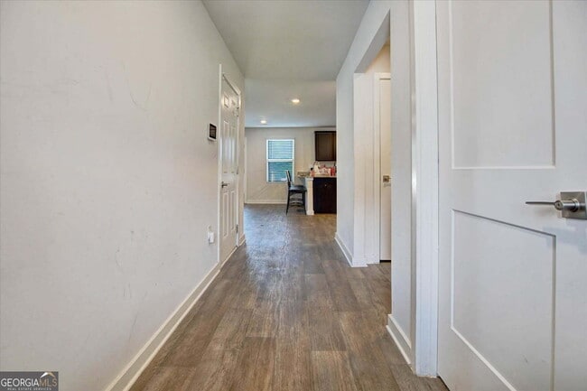 Photo - 1129 Bluecoat Cir