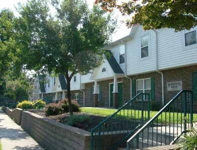 Harrison Crossing & Harrison Ridge - Harrison Crossing & Harrison Ridge Apartments
