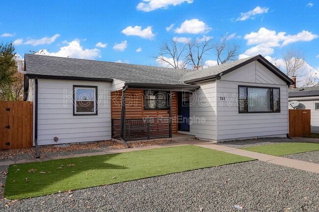Photo - 741 S Wolff St