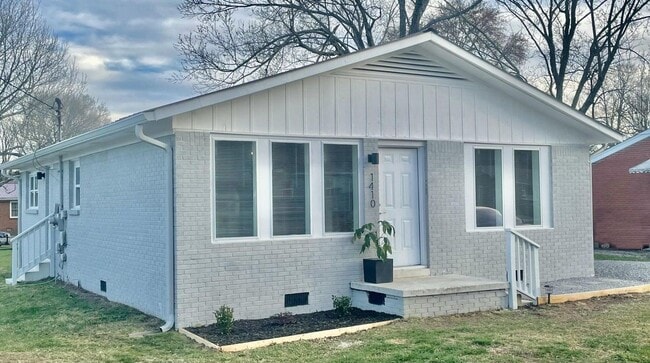 Photo - 1410 E Grundy St