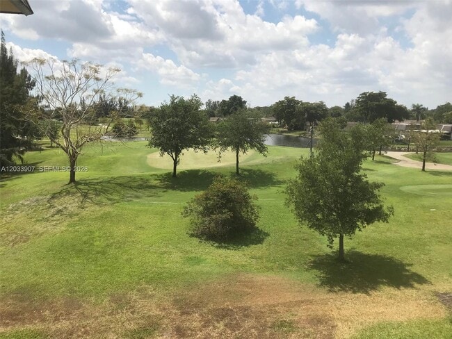 Photo - 2495 SW 82nd Ave Unidad 304