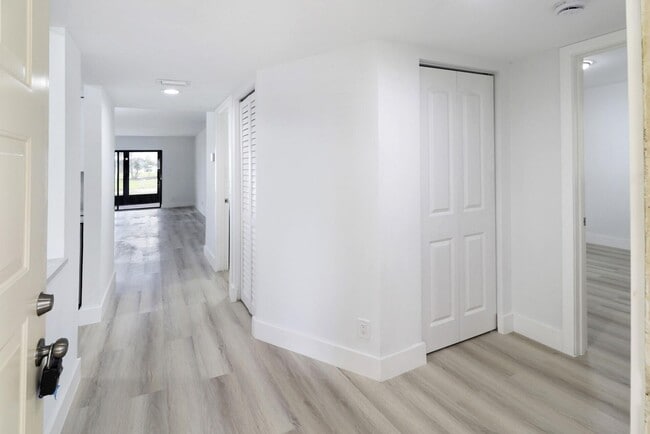 Photo - 7270 Ashford Pl Unit 106