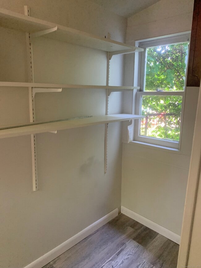 Photo - 76 Hurd St