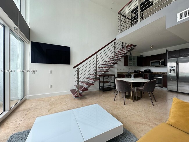 Photo - 41 SE 5th St Unit 903