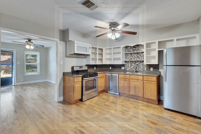 Photo - 4810 Prock Ln