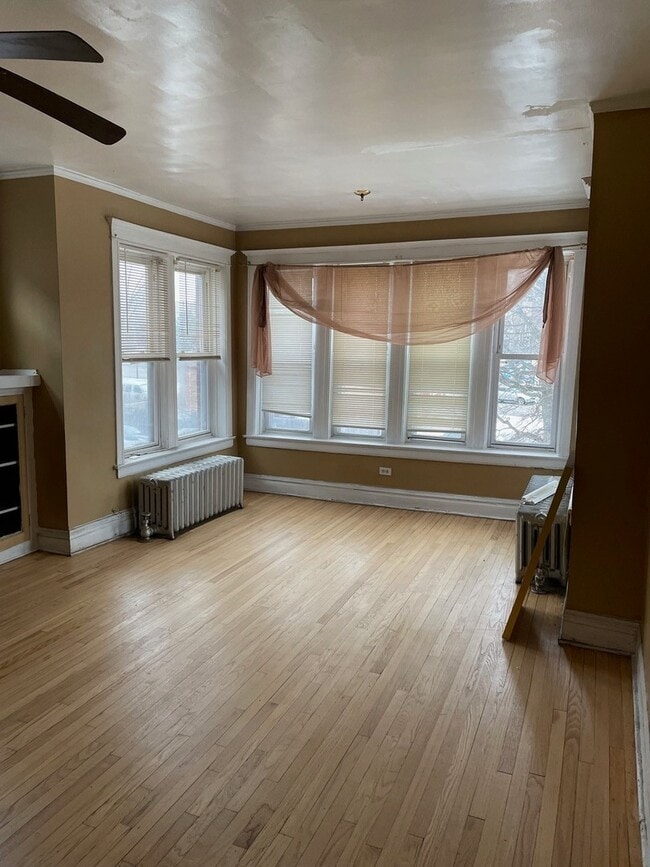 Photo - 7521 S Yale Ave